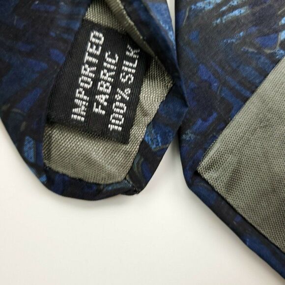 Geoffrey Beene Blue Abstract Silk Tie‎ 56 3 5/8 - Picture 4 of 6